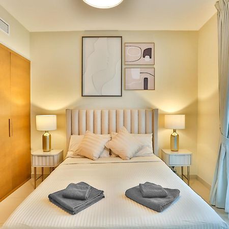 Lux 1Br 2 Min To Burj Khalifa Apartment Dubai Ngoại thất bức ảnh