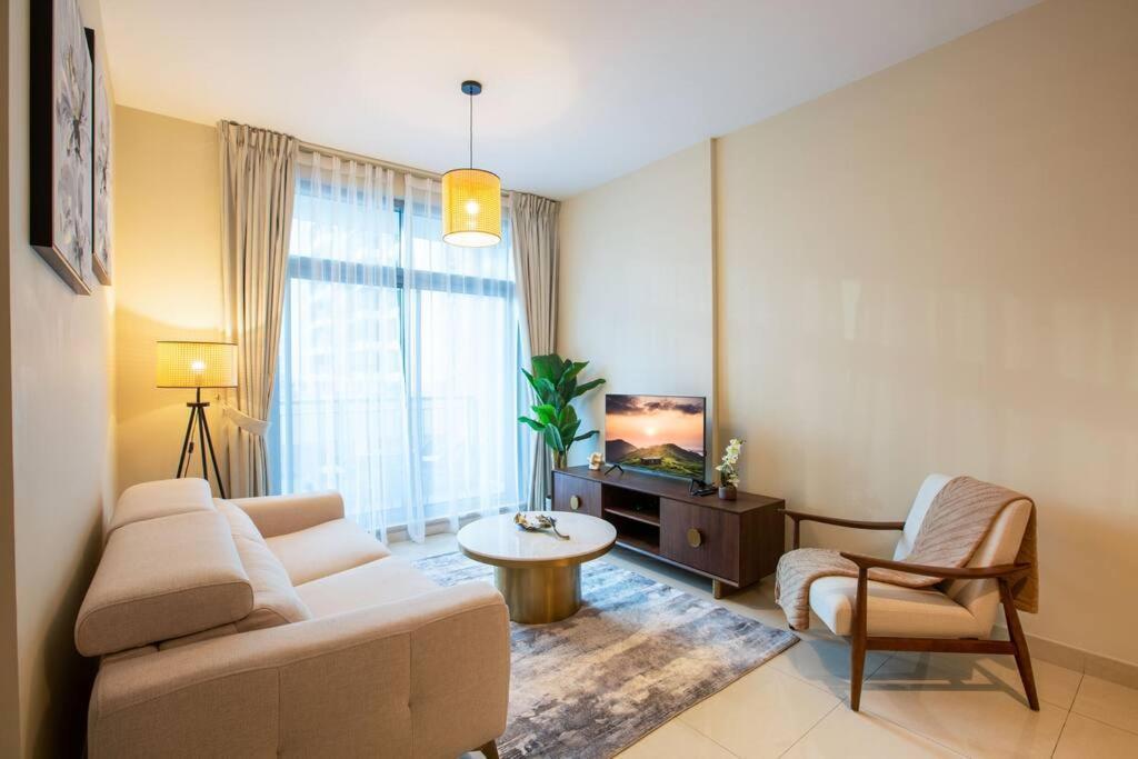 Lux 1Br 2 Min To Burj Khalifa Apartment Dubai Ngoại thất bức ảnh