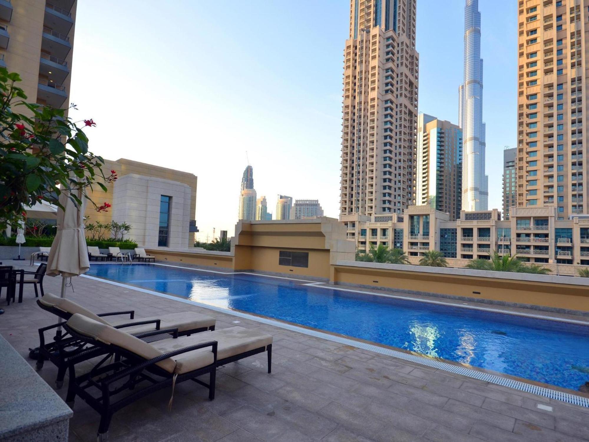 Lux 1Br 2 Min To Burj Khalifa Apartment Dubai Ngoại thất bức ảnh